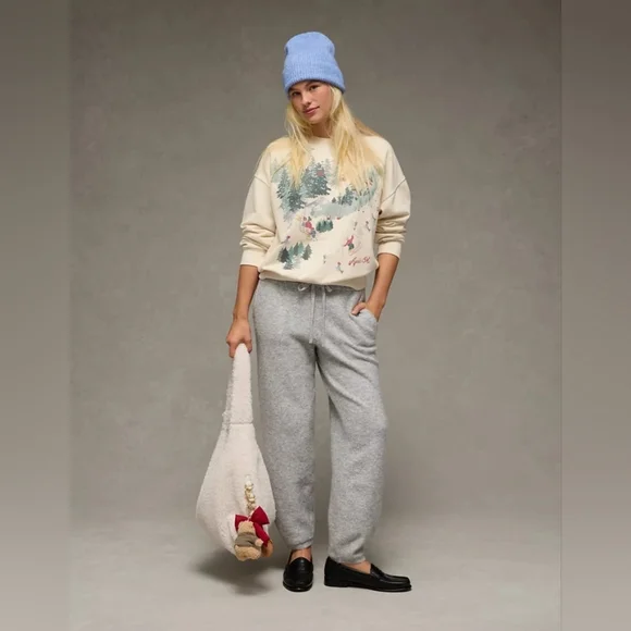 AE Relaxed Graphic Sweatshirt - Apres Ski - Picture 5 of 6